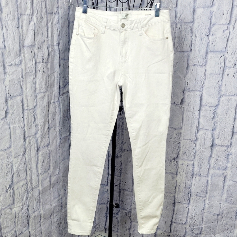 Judy Blue Off-White High-Rise Skinny Jeans